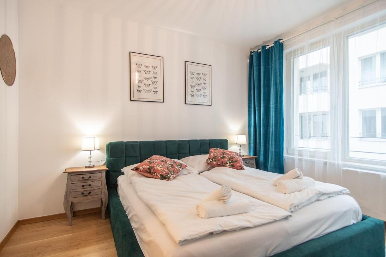 Apartment With Balcony براغ المظهر الخارجي الصورة