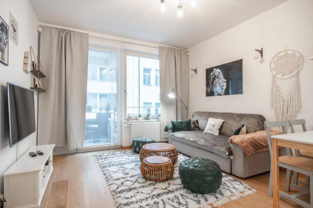 Apartment With Balcony براغ المظهر الخارجي الصورة